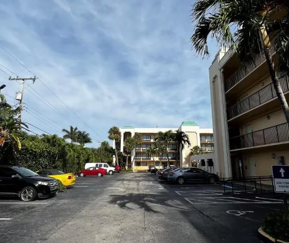 Boca Plaza by Lowkl hotel detail image 2