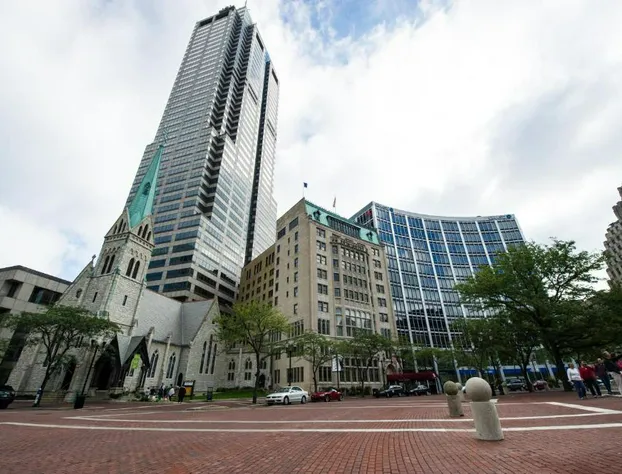 Columbia Club hotel detail image 1