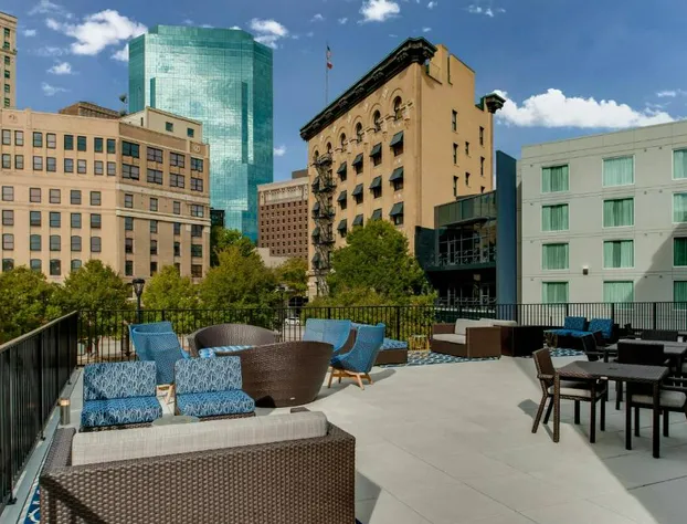 Fairfield Inn & Suites Fort Worth Downtown/Convention Center hotel detail image 2