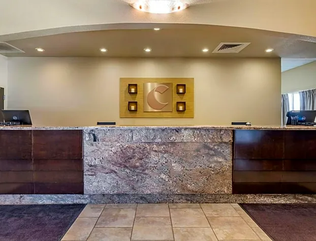 Comfort Inn Bentonville - Crystal Bridges hotel detail image 2