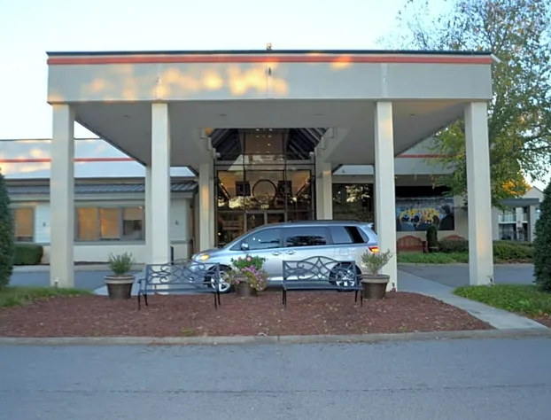 Chapel Hill University Inn hotel detail image 1