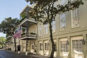 Bienville House hotel hero