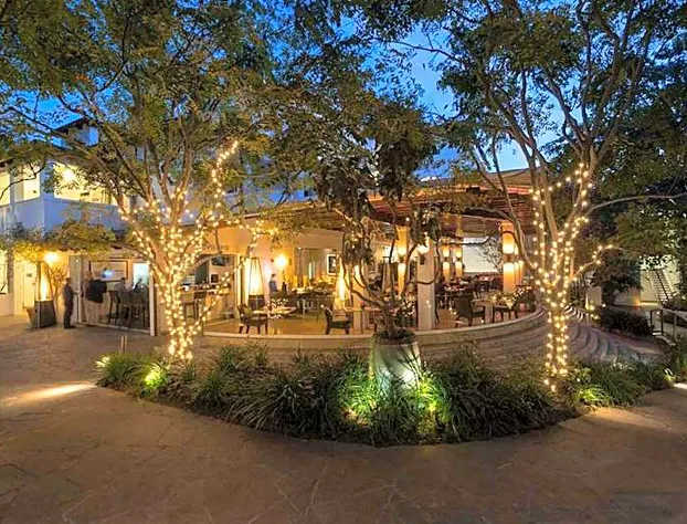 Sunset Marquis hotel detail image 1