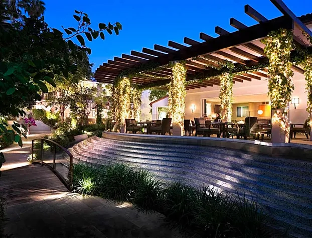 Sunset Marquis hotel detail image 4