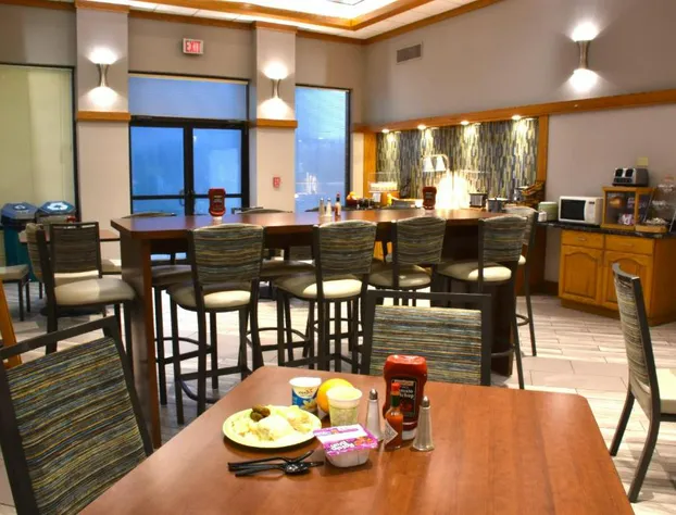 Greenstay Hotel & Suites hotel detail image 3