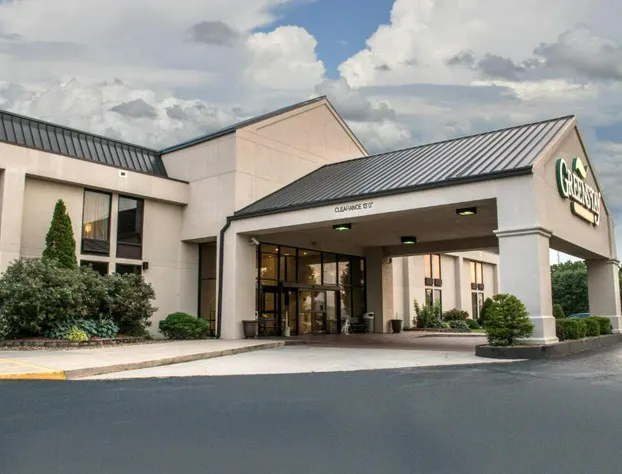 Greenstay Hotel & Suites hotel detail image 1