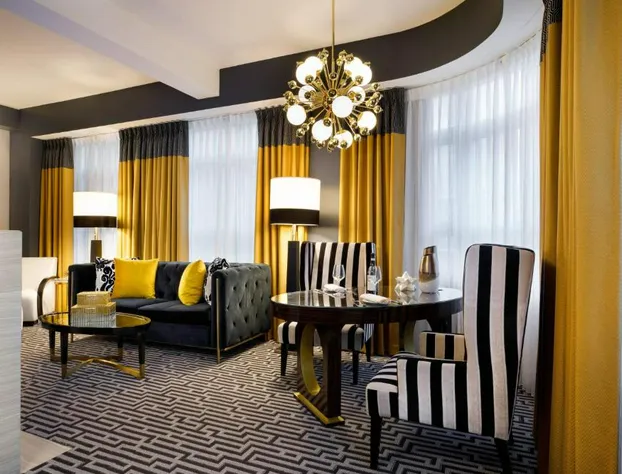 Hotel Metro, Autograph Collection hotel detail image 4