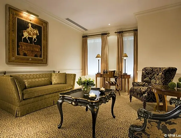 Hotel Le St-James hotel detail image 3