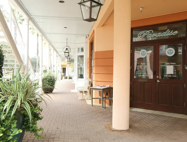 Carillon Beach Resort Inn hotel detail image 4