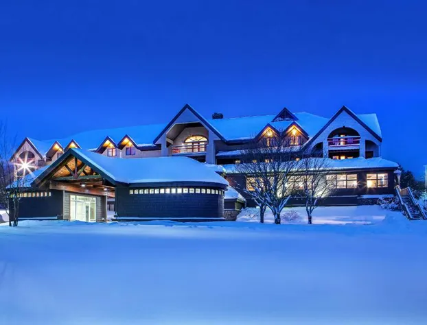 Killington Mountain Lodge, Tapestry Collection by Hilton hotel detail image 2