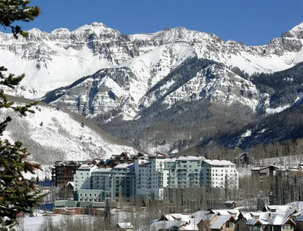 The Peaks Resort and Spa hotel detail image 2