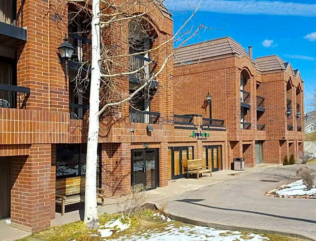 Raintree's Park Plaza Park City hotel detail image 4