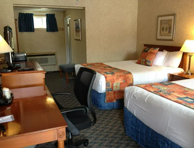 North Vancouver Hotel hotel detail image 2