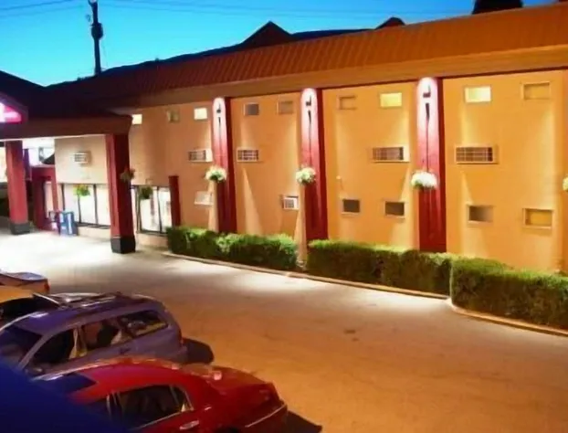 North Vancouver Hotel hotel detail image 2