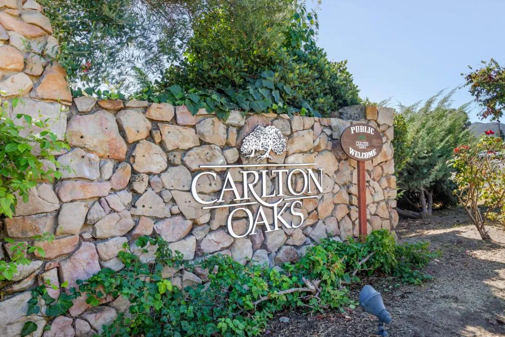 Carlton Oaks Lodge, an Ascend Collection Hotel hotel hero