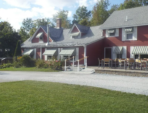 The Vermont Inn hotel detail image 3
