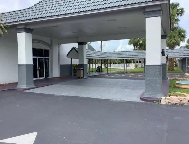 Heritage Park Inn hotel detail image 3