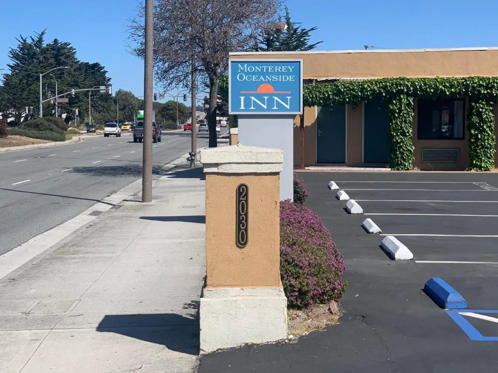 Monterey Oceanside Inn hotel hero