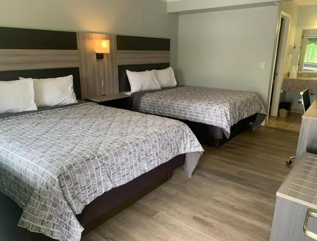 Monterey Oceanside Inn hotel detail image 3