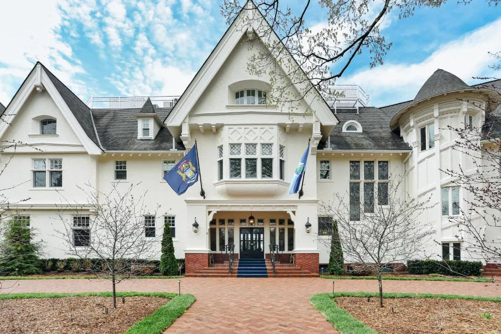 The Inn At Stonecliffe hotel hero