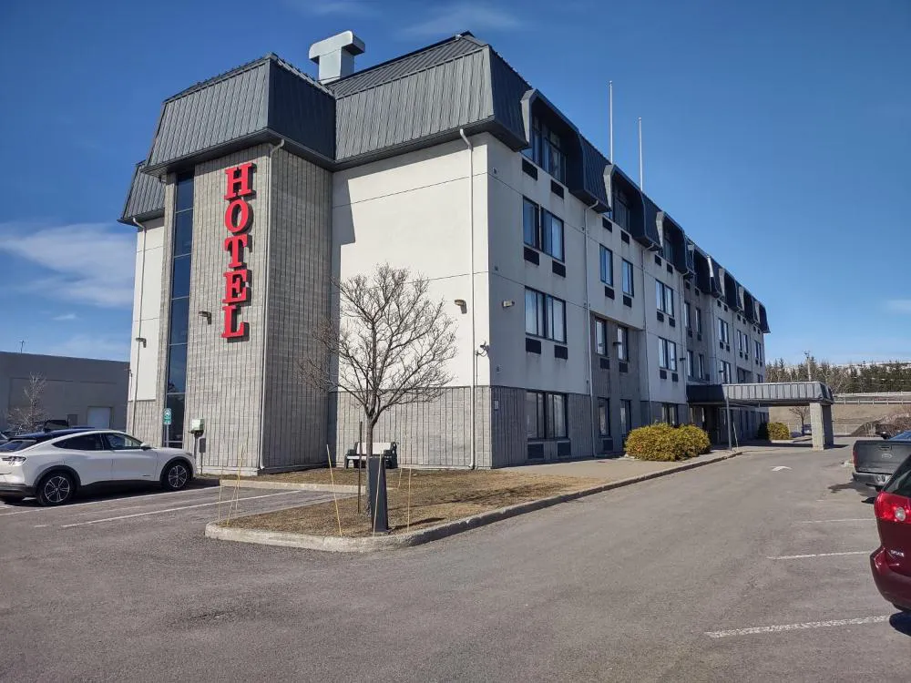 Repotel Henri IV Québec hotel hero