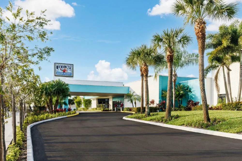 CoCo Key Hotel and Water Resort hotel hero