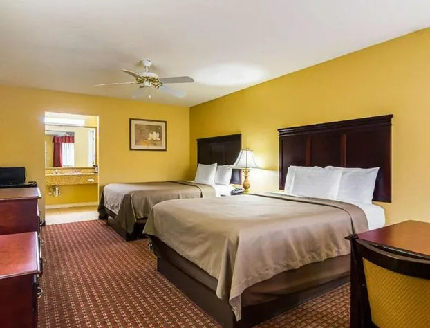 Bryant Inn & Suites hotel detail image 2