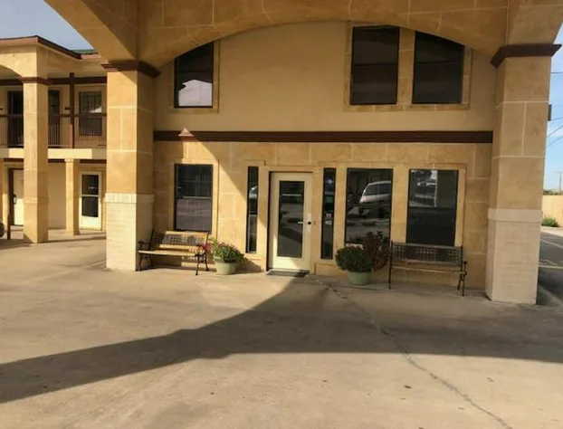 Pinn Road Inn and Suites hotel detail image 3