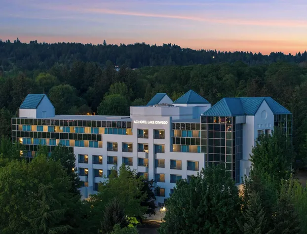 AC Hotel by Marriott Portland Lake Oswego hotel detail image 1