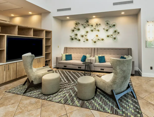 Holiday Inn Hotel & Suites Memphis - Wolfchase Galleria by IHG hotel detail image 4