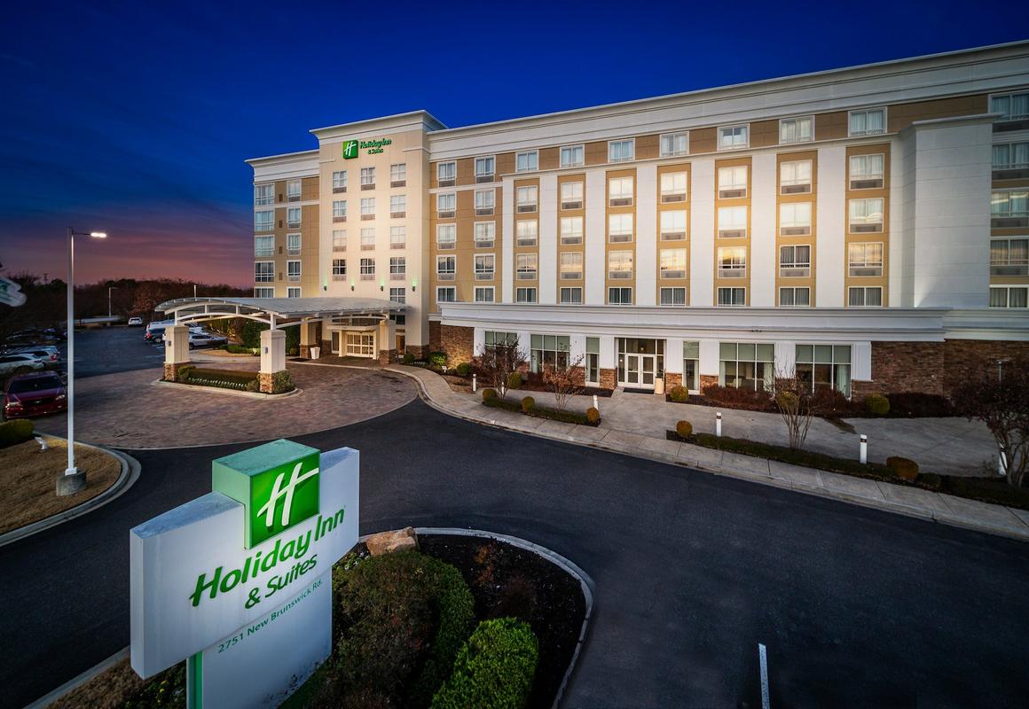 Holiday Inn Hotel & Suites Memphis - Wolfchase Galleria by IHG hotel hero