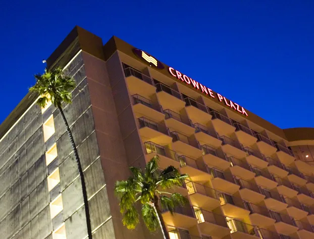 Crowne Plaza Ventura Beach by IHG hotel detail image 1