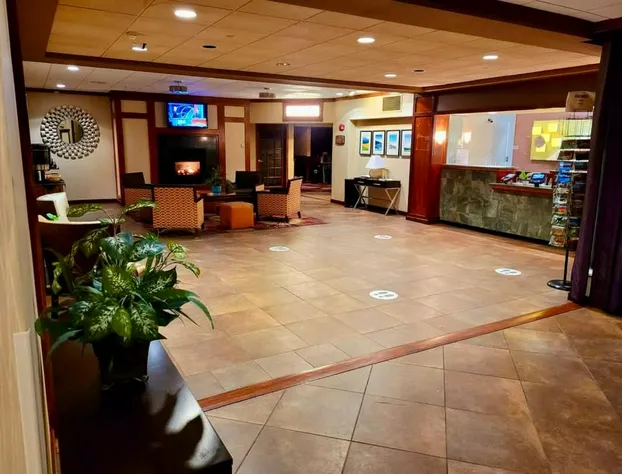 Cortina Inn hotel detail image 2