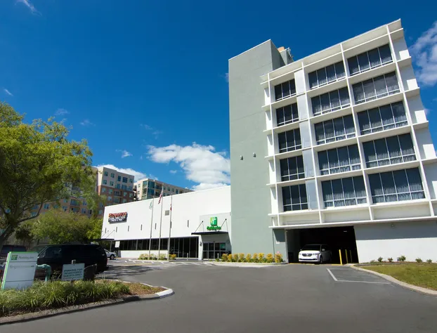 Holiday Inn Gainesville - University Center by IHG hotel detail image 1