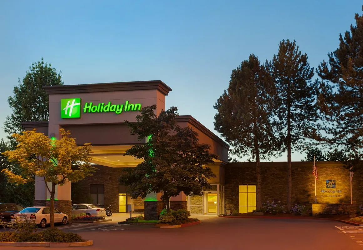 Holiday Inn Airport - Portland by IHG hotel hero