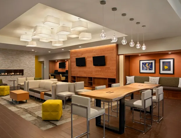 Holiday Inn Airport - Portland by IHG hotel detail image 2