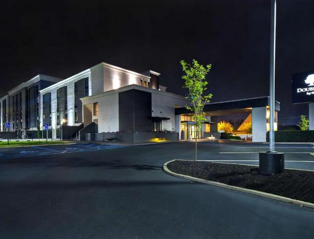 DoubleTree by Hilton St. Louis Airport hotel detail image 4