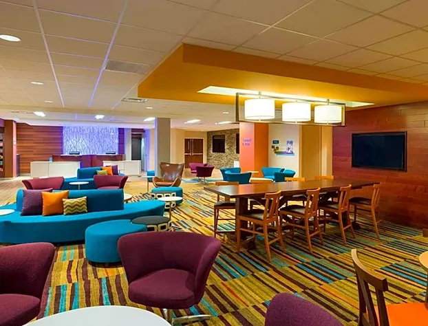 Fairfield Inn & Suites by Marriott Paramus hotel detail image 3