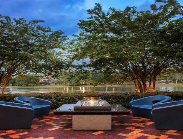 Hotel Indigo Jacksonville-Deerwood Park by IHG hotel detail image 3