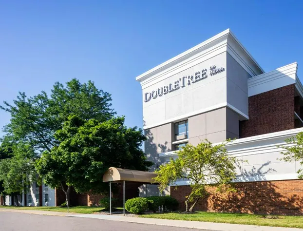 DoubleTree by Hilton Ann Arbor North hotel detail image 2