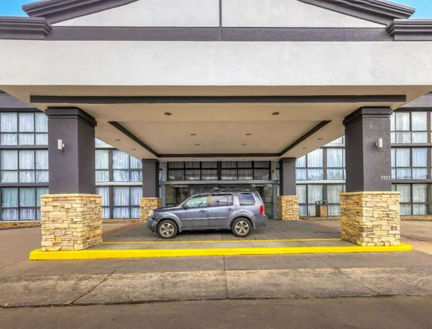 Wingate by Wyndham Kansas City hotel detail image 3