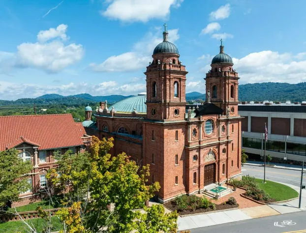 Hotel Indigo Asheville Downtown by IHG hotel detail image 4