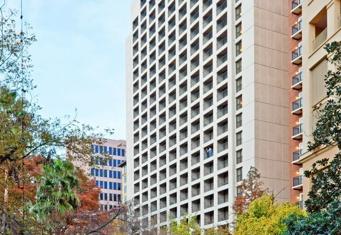 Holiday Inn San Antonio - Riverwalk by IHG hotel hero
