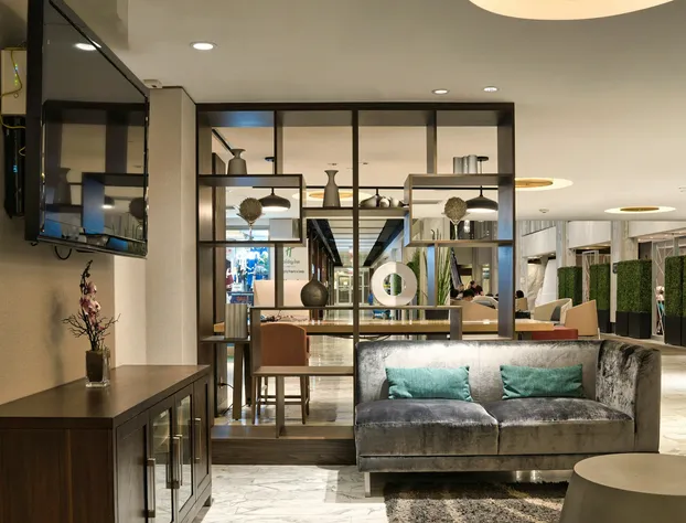 Holiday Inn Toronto Downtown Centre by IHG hotel detail image 4