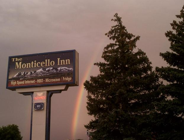 The Monticello Inn hotel detail image 4