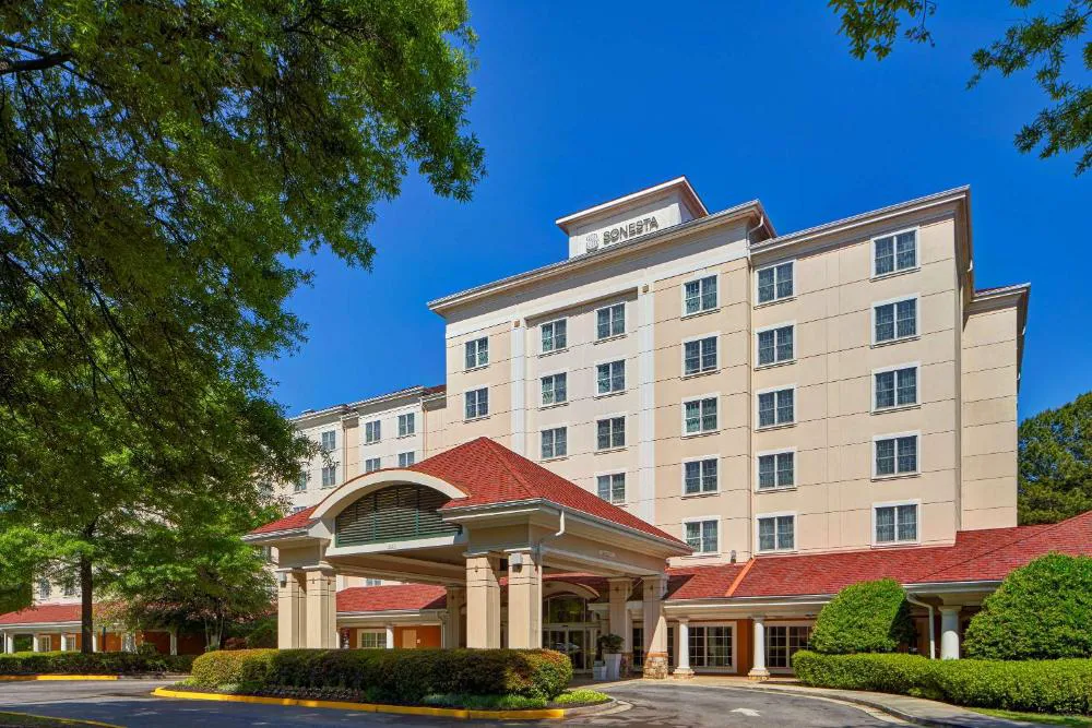 Sonesta Atlanta Airport South hotel hero