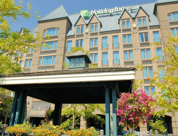 Holiday Inn Hotel & Suites North Vancouver by IHG hotel detail image 3