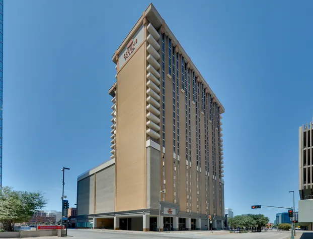 Crowne Plaza Dallas Downtown by IHG hotel detail image 1