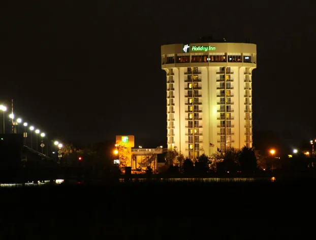 Holiday Inn Charleston Riverview by IHG hotel detail image 1