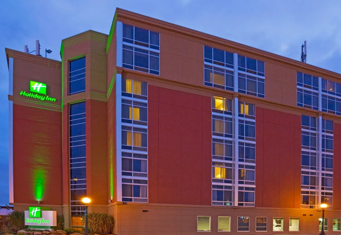 Holiday Inn St. Paul Downtown by IHG hotel hero